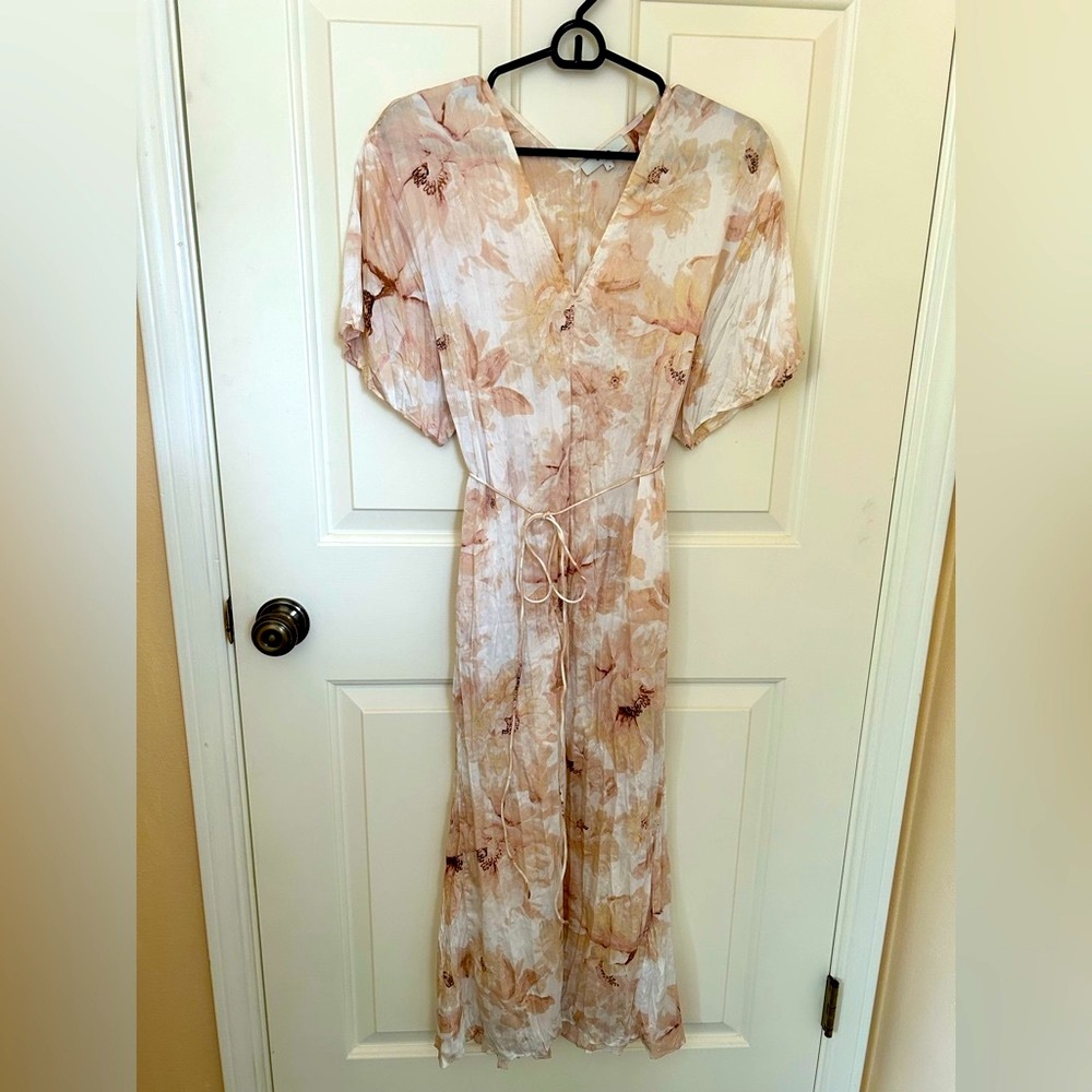 Vince painted magnolia V-Neck Dress - Picture 2 of 4